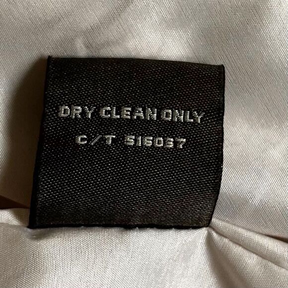 Taylor 100% Silk Floral Dress - Picture 12 of 13